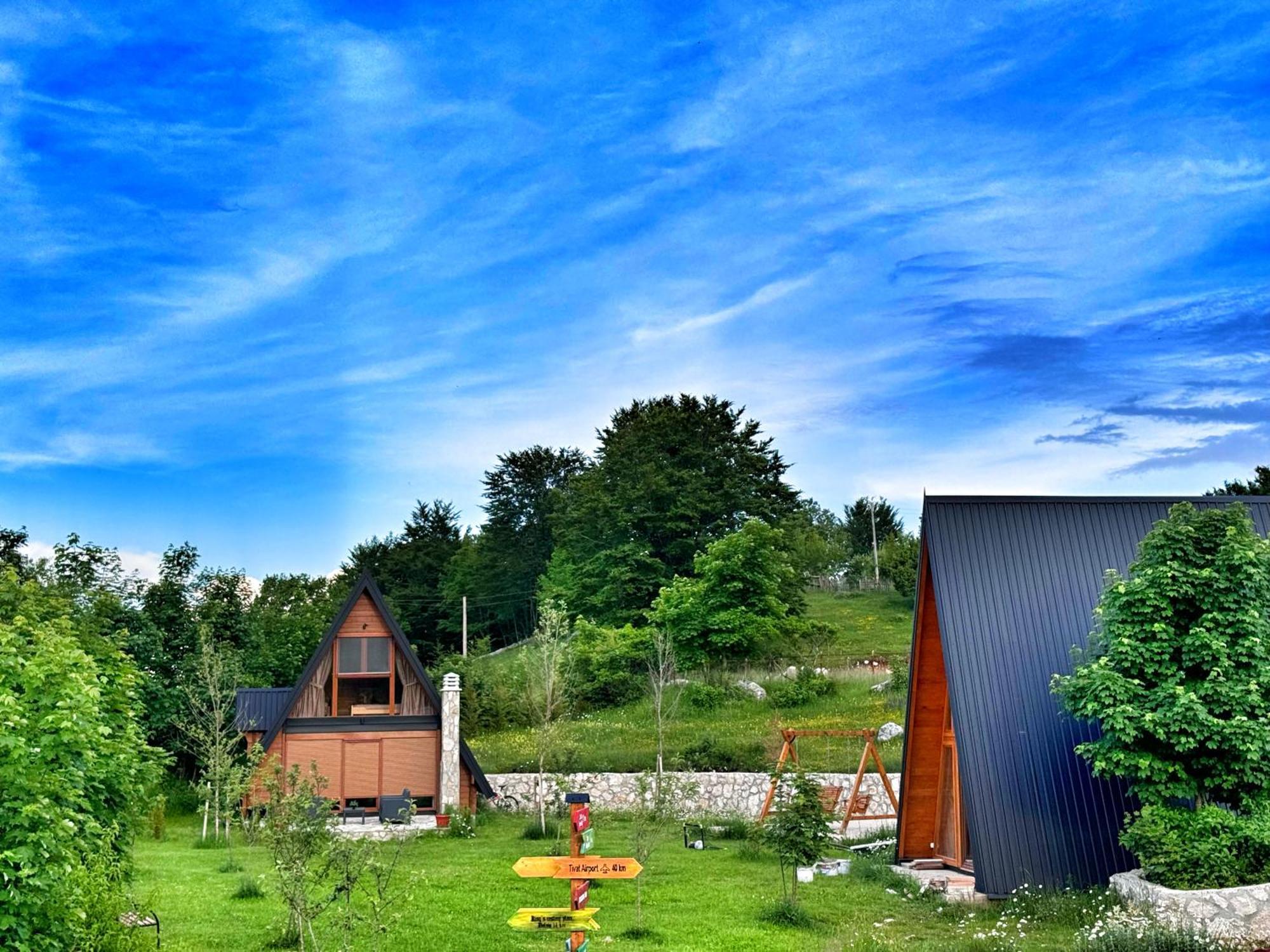 Villa Albero Casa Cetinje Esterno foto